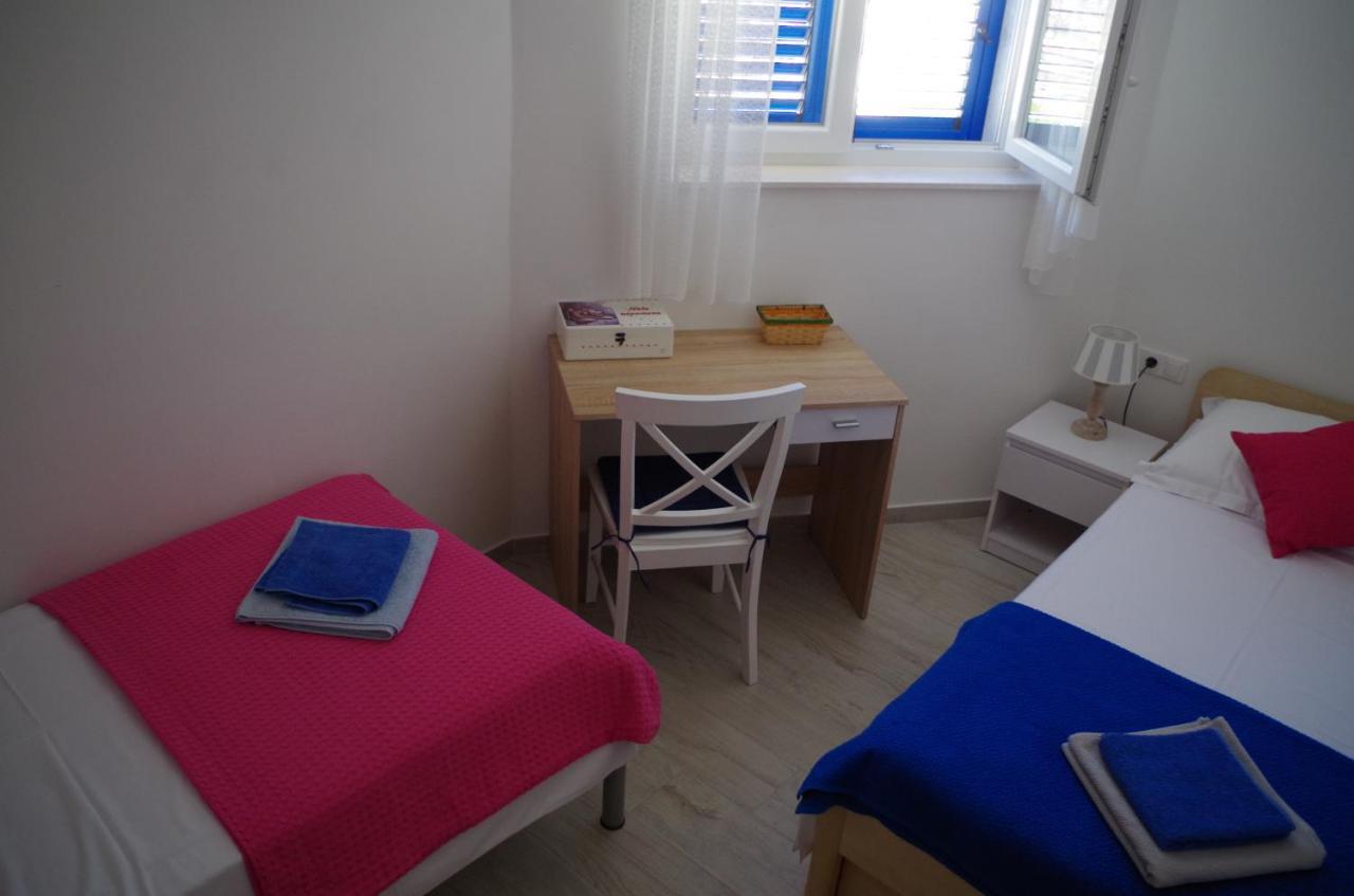 Apartments By The Sea Slatine, Ciovo - 14158 외부 사진
